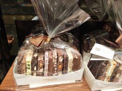 -Laderach 莱德拉(上海环贸iapm店)