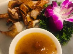 滚石碳烤肉-蕃茄述·好汤自然来(江汉路店)