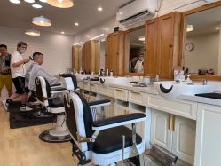 -韦恩先生Barbershop英式男士理发馆
