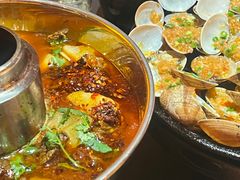 -何师烧烤Pro ·江湖川菜·小龙虾·精酿(太古里旗舰店)