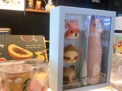 面包甜点陈列柜-星巴克臻选(北京太阳宫凯德店)