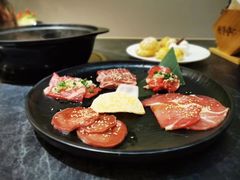 -匠牛亭·锅物烧肉放题自助(昆百大·泰业城店)