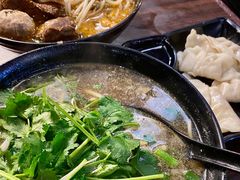-星林居酸辣米线餐厅