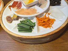 -芸南道·过桥米线(昆明老街旗舰店)