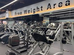 -VLines耀能运动24小时·月付制健身(京广桥店)
