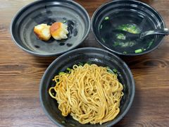 -赵宝美煎包店
