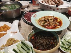 -龙聚德北京烤鸭(沙坪坝华宇A馆店)