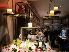 -弦月窗LUNETTE BY AMANDA(复兴路店)