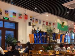大堂-申德勒加油站餐厅(三里屯北小街店)