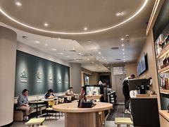 -星巴克臻选(南京金茂览秀城店)