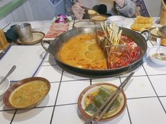 -巴卤社老火锅(财富店)