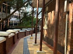 -香港大学