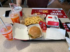 -肯德基(尖岭万达店)