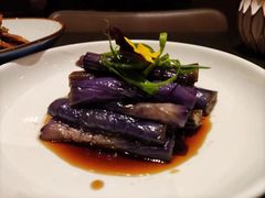 有故事的茄子-丝路金桃·新疆菜(徐汇店)