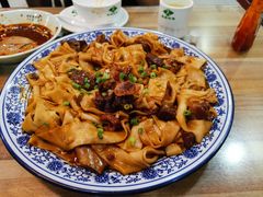 -壹阁胡羊焖饼(特色小吃街店)