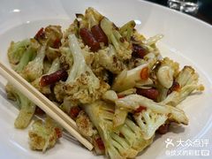 -那家老院子东北菜·饺子·小鸡炖蘑菇(艳华街店)