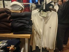 -Hollister(天环广场店)