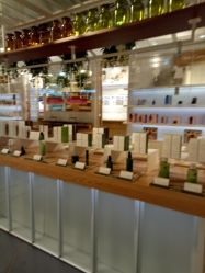 -悦诗风吟innisfree