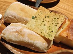 餐前面包-Osteria Garden 生蚝花园餐厅(原进贤路店)