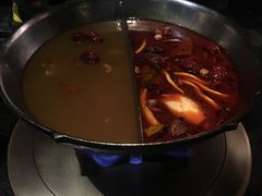 -湊湊火锅·茶憩(新中关购物中心店)