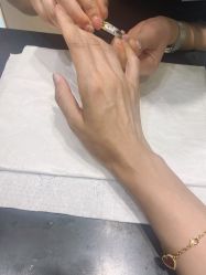 -悦指间美甲美睫