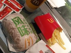 原味板烧鸡腿堡-麦当劳(新达汇三林店)
