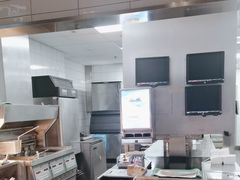 -麦当劳(四平路店)