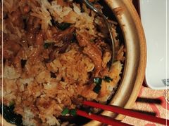 -华记煲仔华·煲仔饭(市桥易发店)