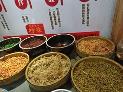 -桂林卤王米粉(滨江路店)