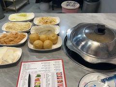 -光头药膳鸡(莱茵小镇店)