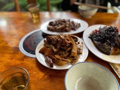 -老鼎万春卤菜(五代传承创始老店)