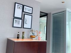 -上海龙之梦万丽酒店