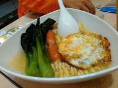 -佰搭果·广式茶餐厅(西华路店)
