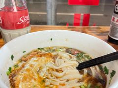-矮子粉店1985·长沙米粉(湘春路店)