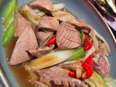 -钳真多钓虾馆·小龙虾海鲜烧烤(九六广场店)