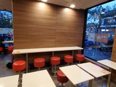 -麦当劳(田林好又多店)