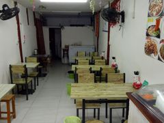 大堂-小陈方酥锅盔(古城总店)