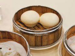 香喷喷流沙包-凤凰楼酒家·粤宴点心(华强北店)