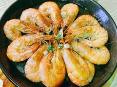 -老东镇啤酒屋海鲜加工·蒸汽海鲜·海鲜烧烤(台东店)