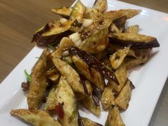 -鲁南仔·滕州炒鸡(经三路店)