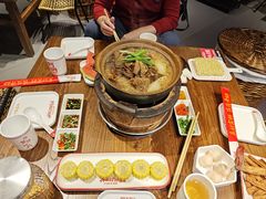 -阿润打边炉·鲜切鸡煲(华漕店)