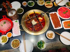 -周师兄大刀腰片火锅(洪崖洞旗舰店)