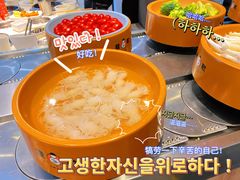 -龍歌自助小火锅(市南金茂湾店)