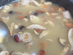 -野菌皇海景野生菌火锅(滨海大道店)