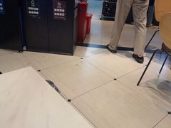 -达美乐比萨(南京西路店)