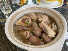 -亮河湾山庄