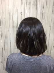 -首脑美发沙龙
