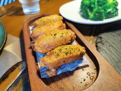 蒜香鸡中翼-喜洲吧·江畔老船厂·庭院餐厅(喜临院店)