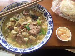 羊肉泡馍-刘信牛羊肉小炒泡馍(回民街店)