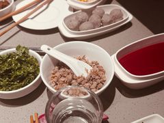 -海底捞火锅(新松江路生日主题店)